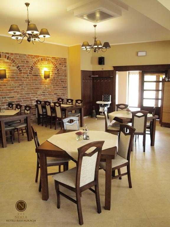 Hotel Nekla Luaran gambar