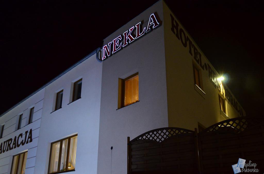 Hotel Nekla Luaran gambar