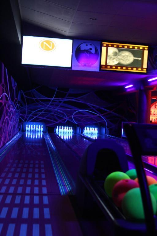 Hotel Nekla Luaran gambar